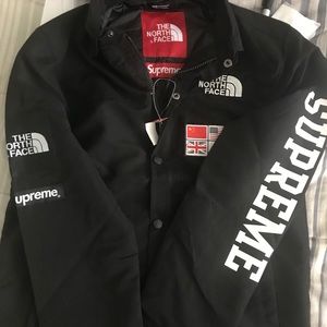 Supreme NorthFace collab
